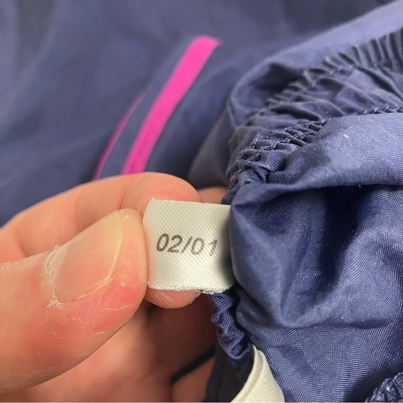 VINTAGE ADIDAS 2001 swoosh pants - Picture 6 of 7